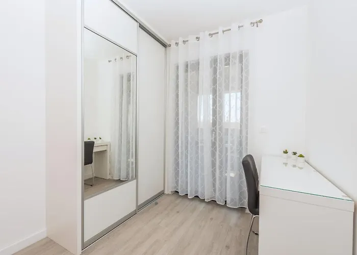 Ema Apartment *
