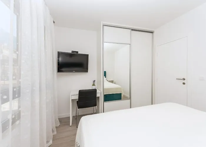 Apartment Ema